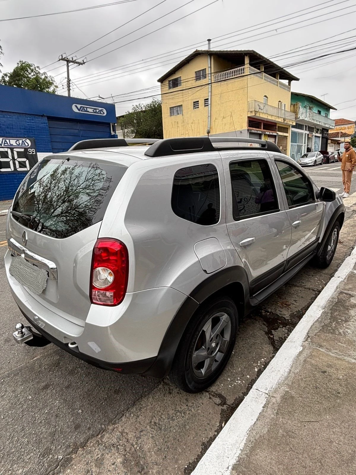RENAULT DUSTER