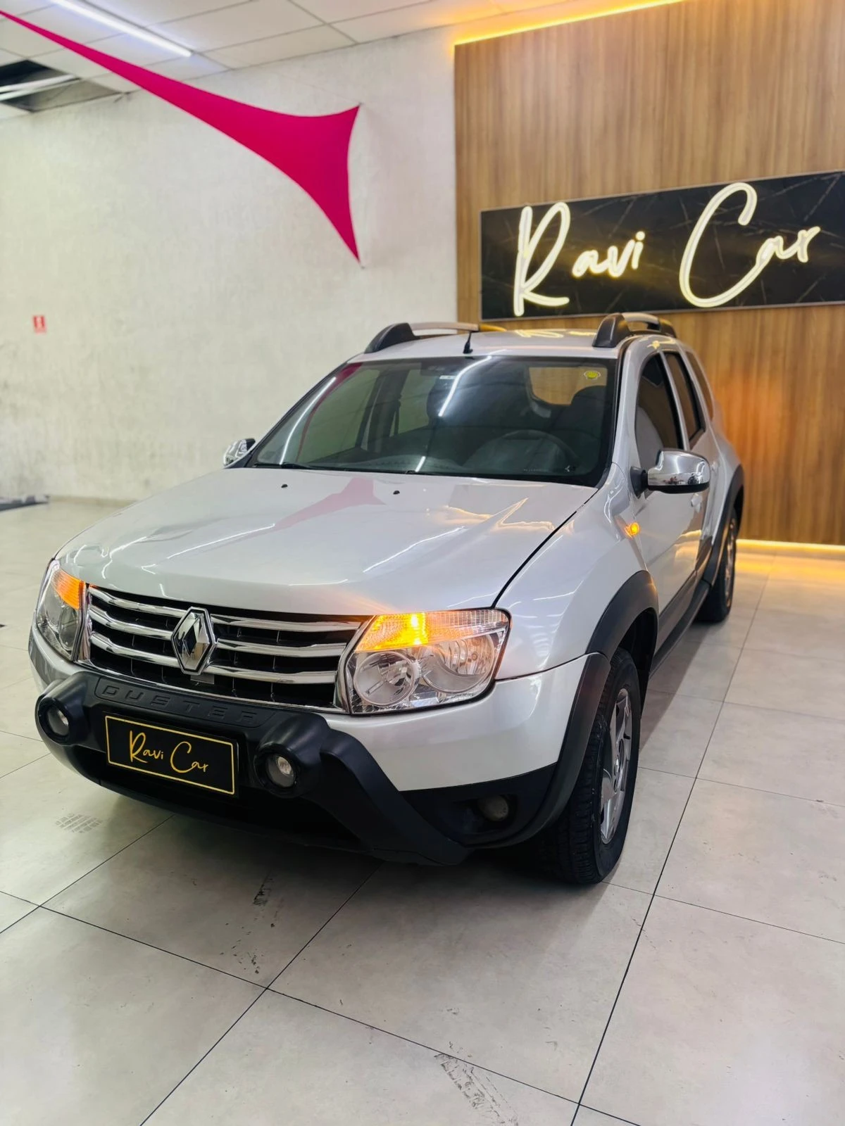 RENAULT DUSTER