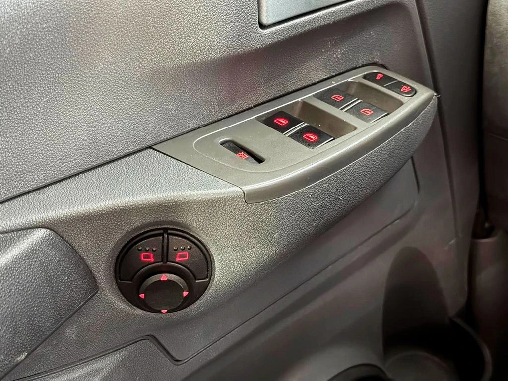 VOLKSWAGEN SPACEFOX