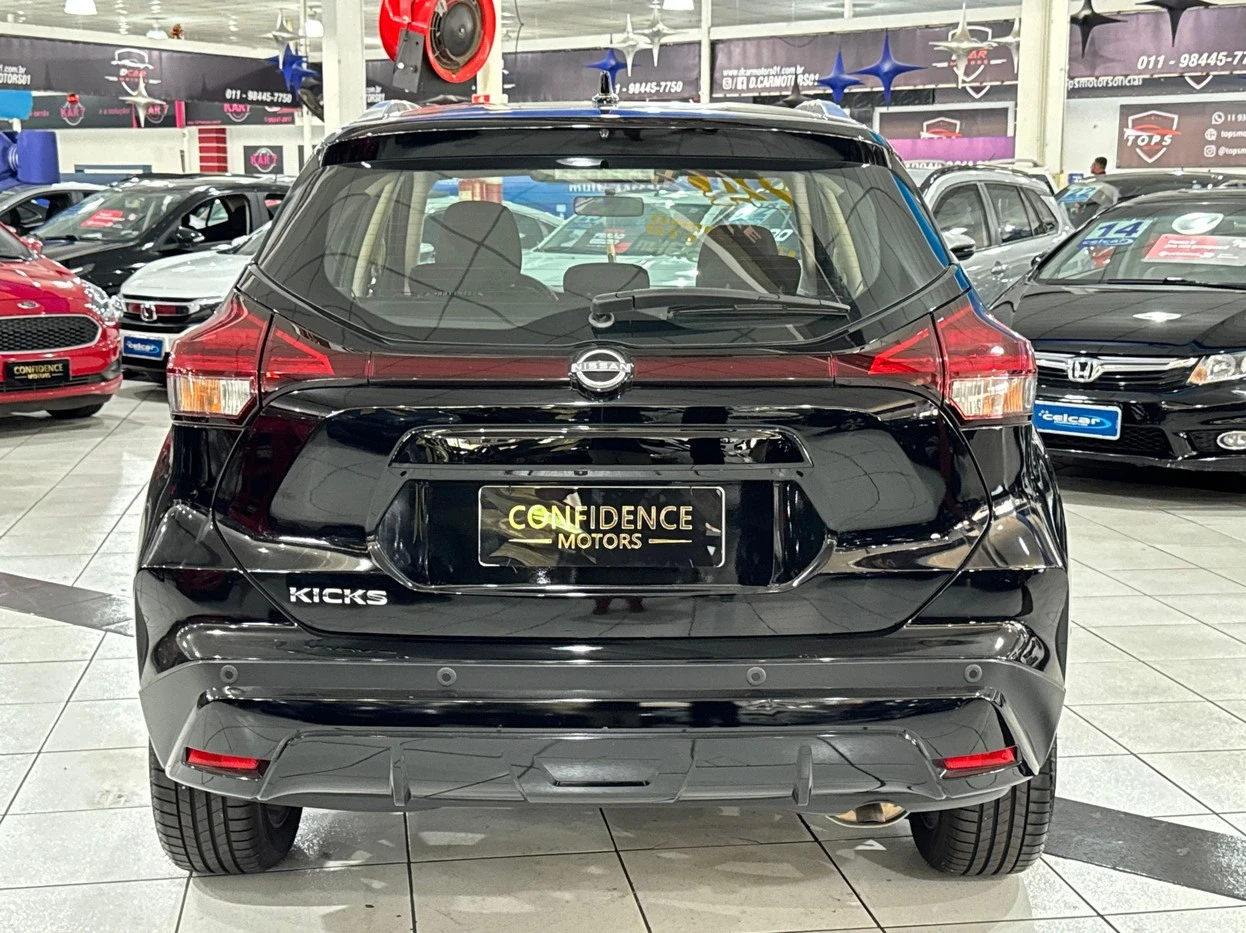 NISSAN KICKS