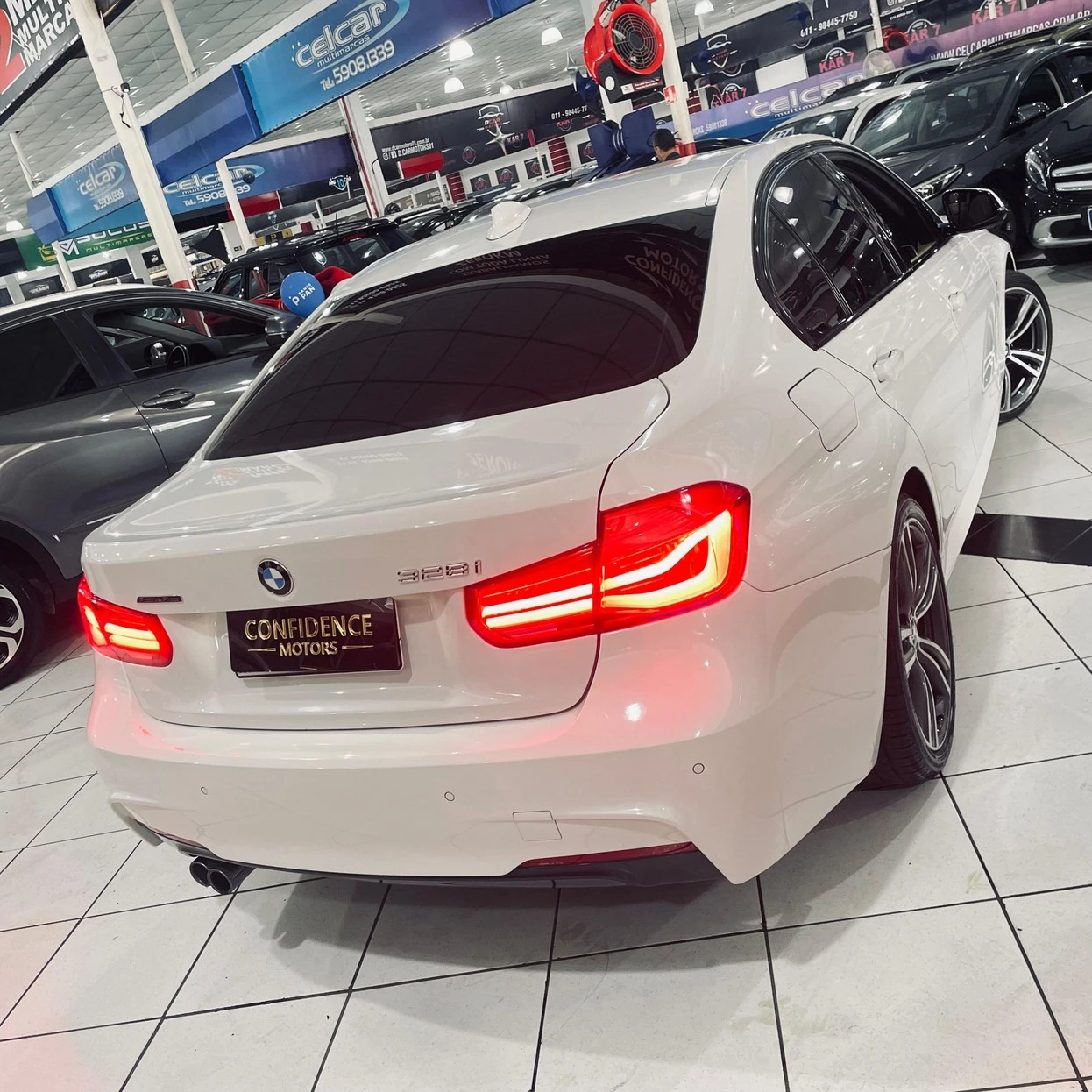 BMW 328i