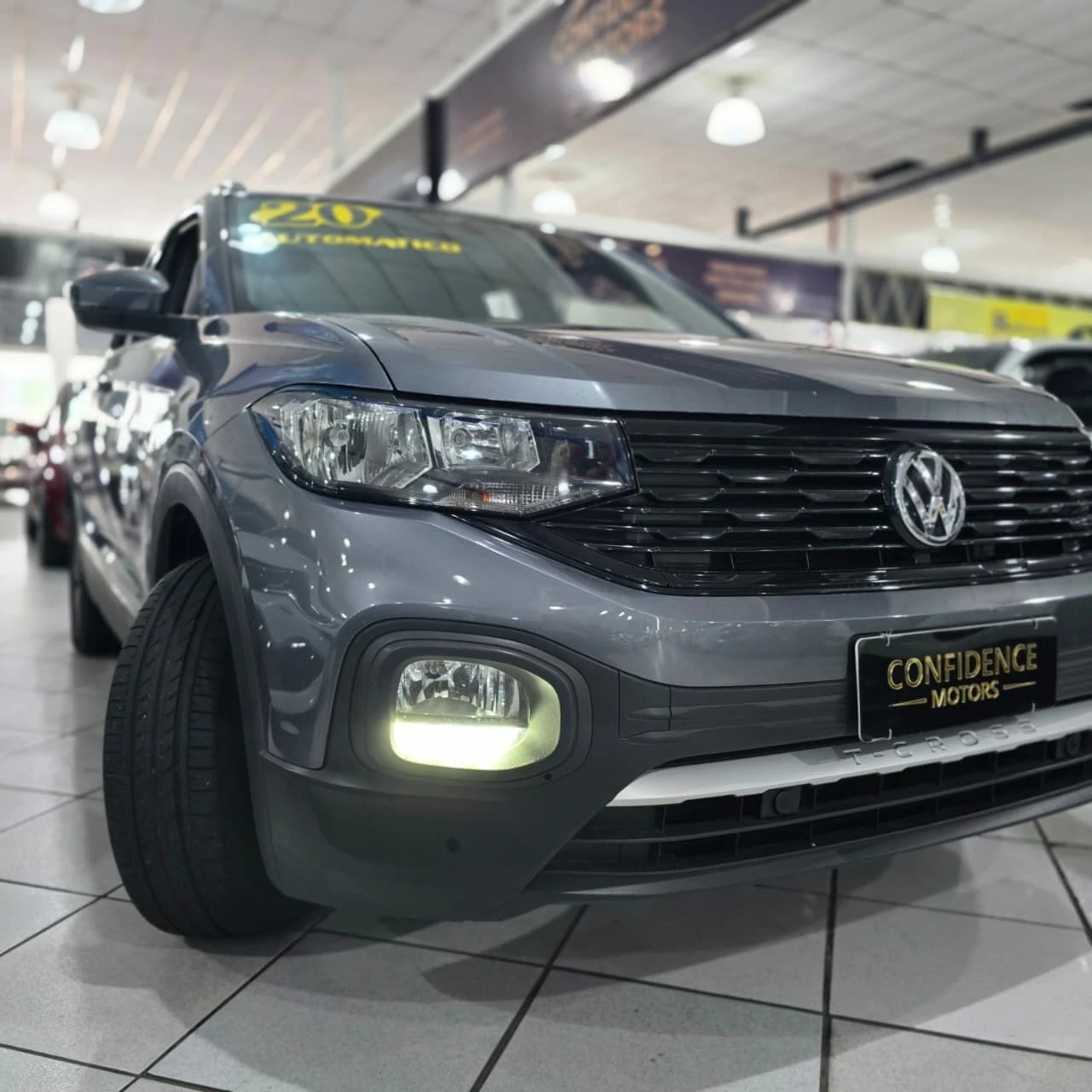 VOLKSWAGEN T-CROSS