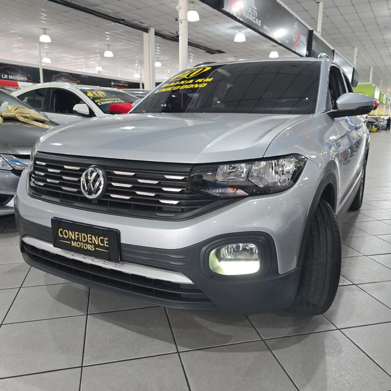 VOLKSWAGEN T-CROSS