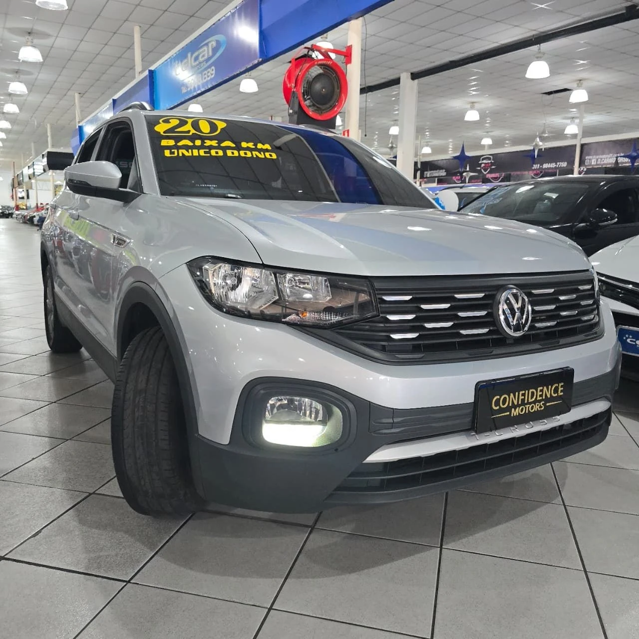 VOLKSWAGEN T-CROSS