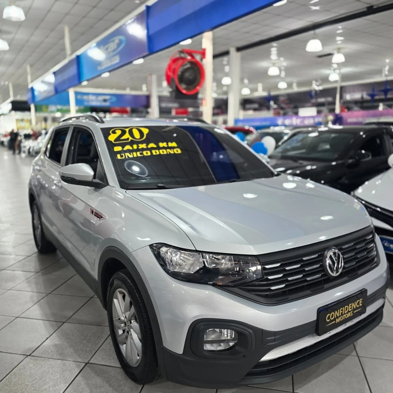 VOLKSWAGEN T-CROSS