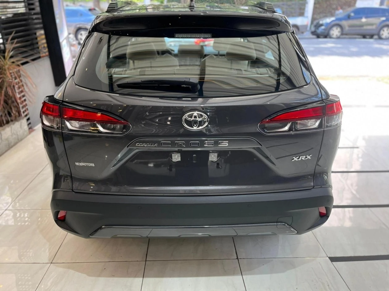 TOYOTA COROLLA CROSS