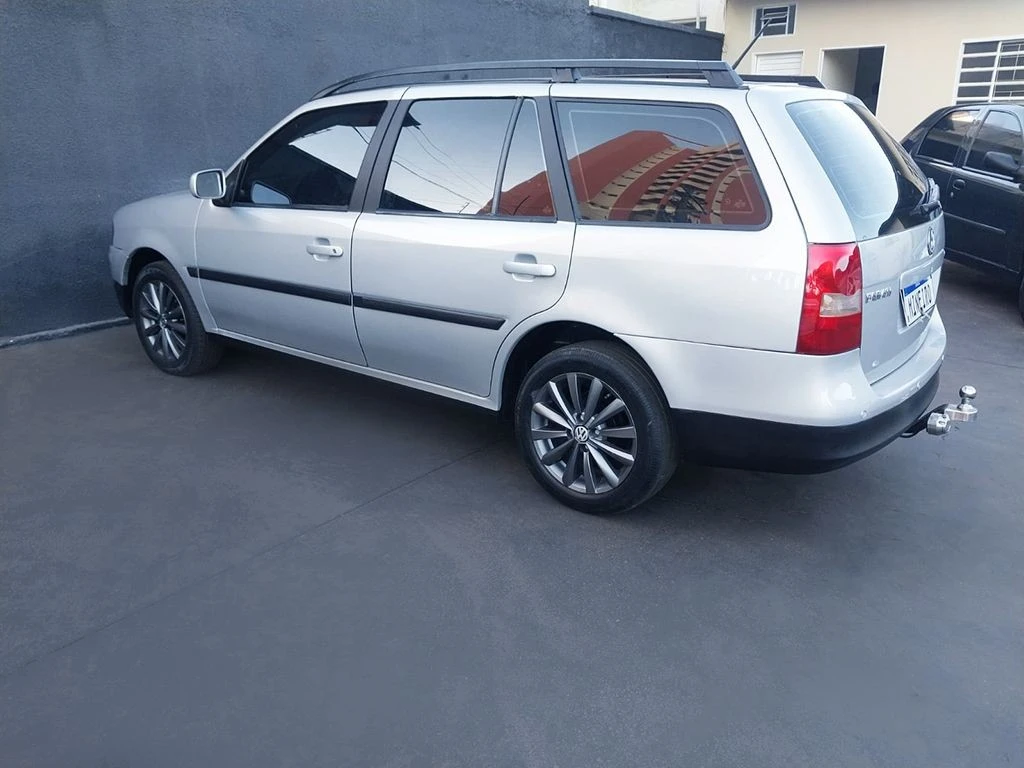 VOLKSWAGEN PARATI