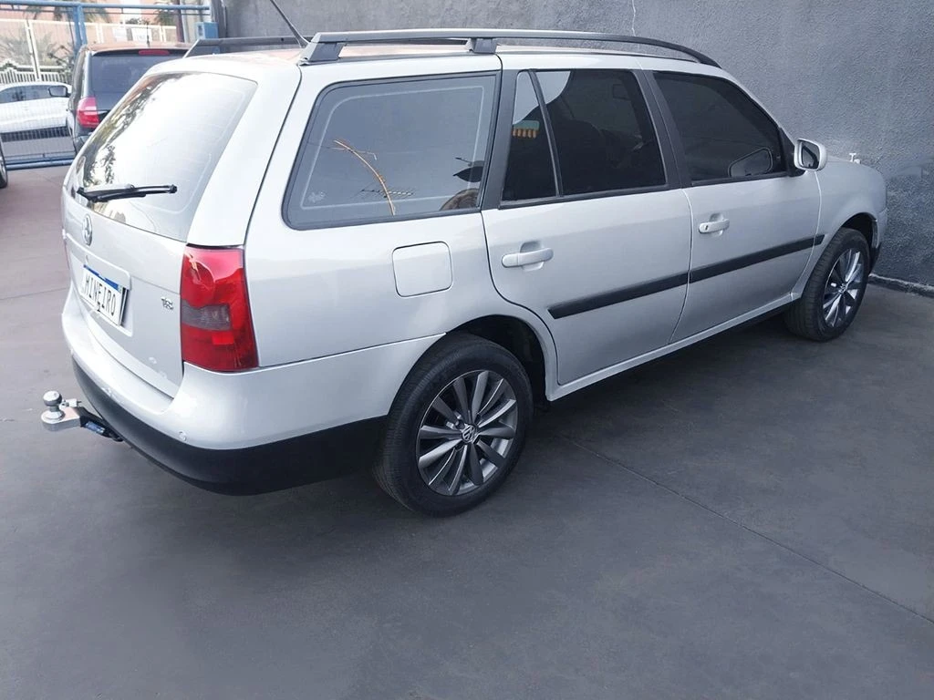 VOLKSWAGEN PARATI