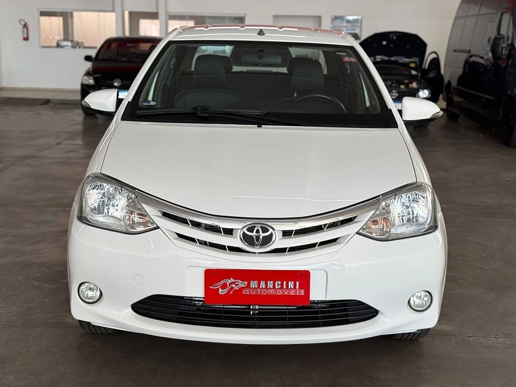 TOYOTA ETIOS