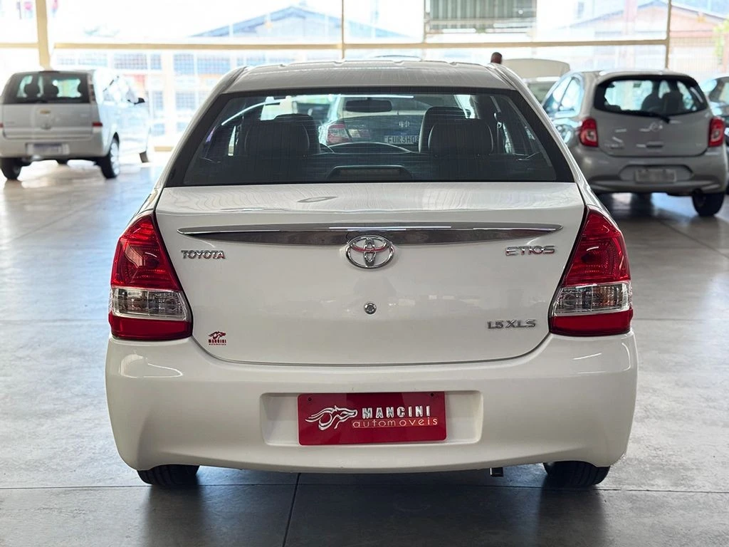 TOYOTA ETIOS