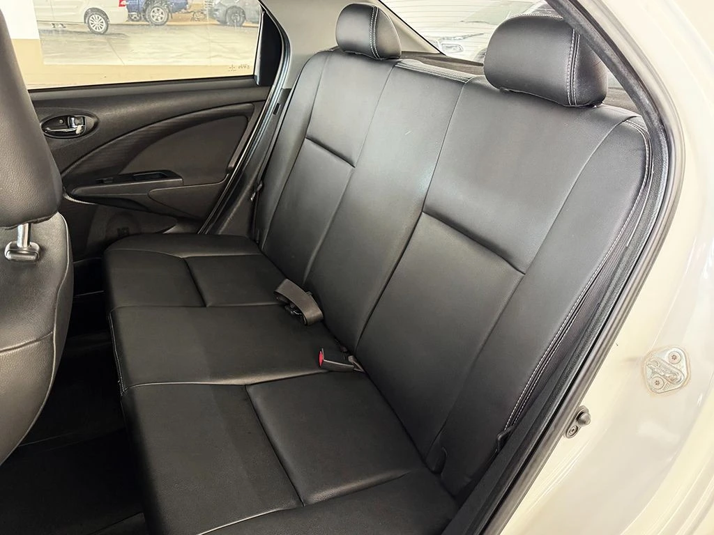 TOYOTA ETIOS