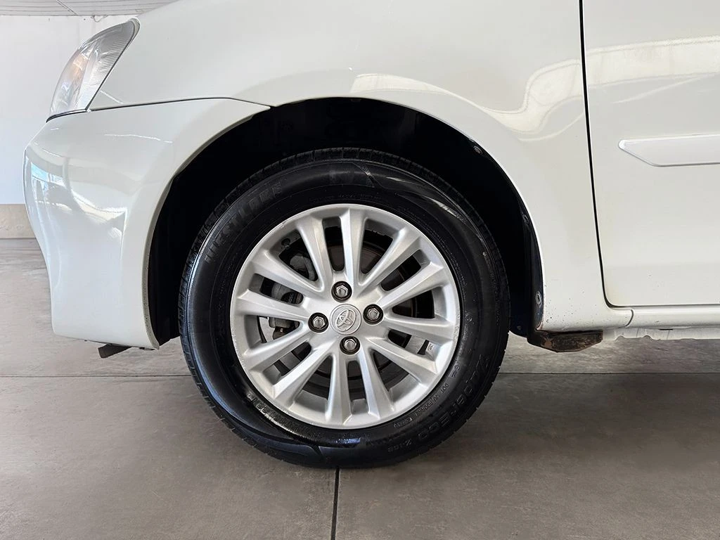 TOYOTA ETIOS