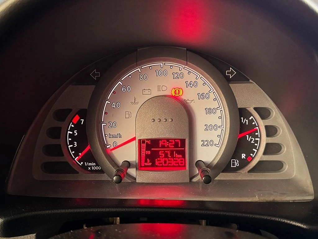 VOLKSWAGEN FOX