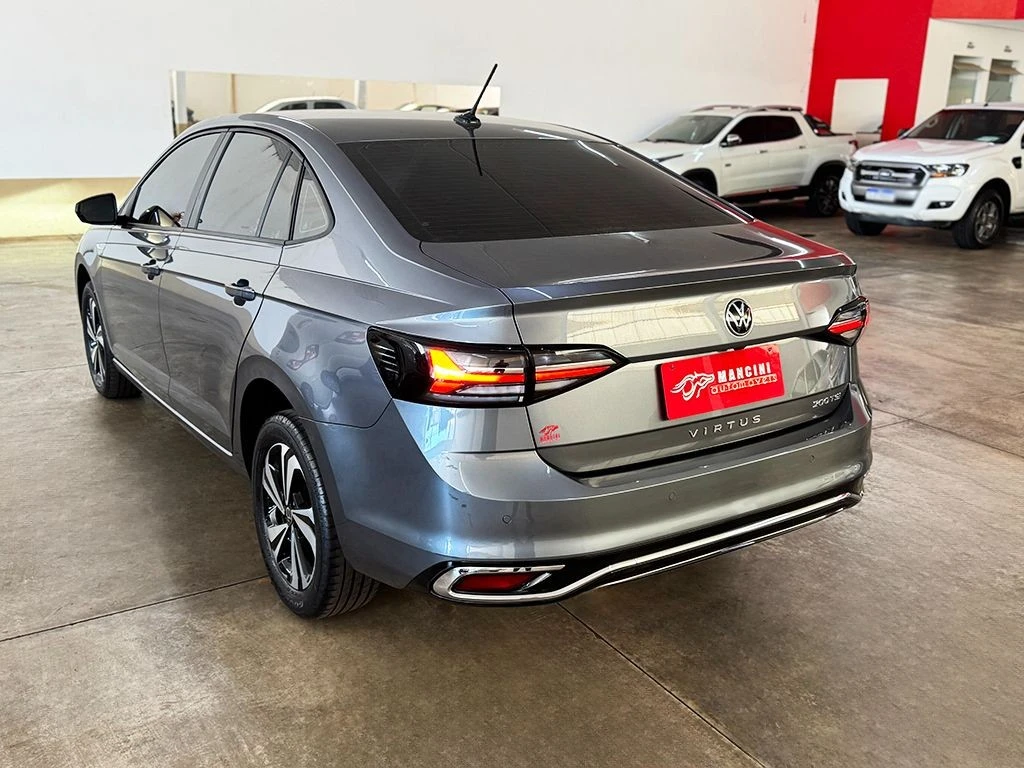 VOLKSWAGEN VIRTUS