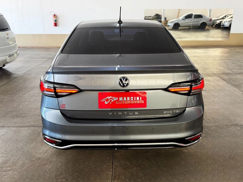 VOLKSWAGEN VIRTUS