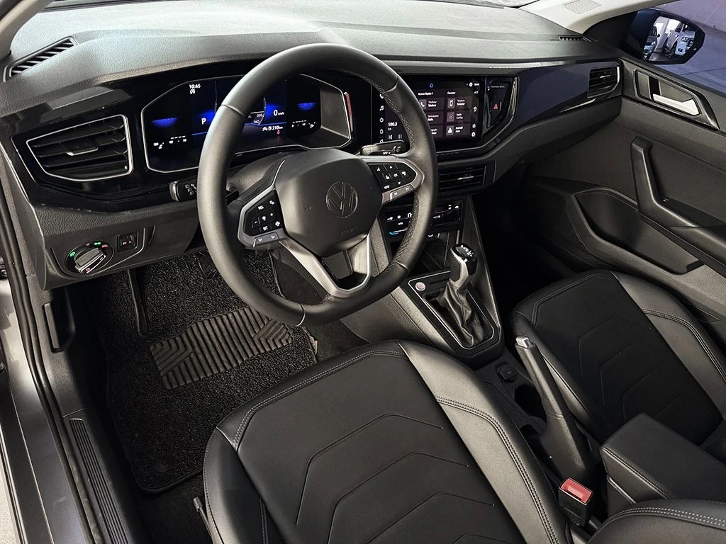 VOLKSWAGEN VIRTUS