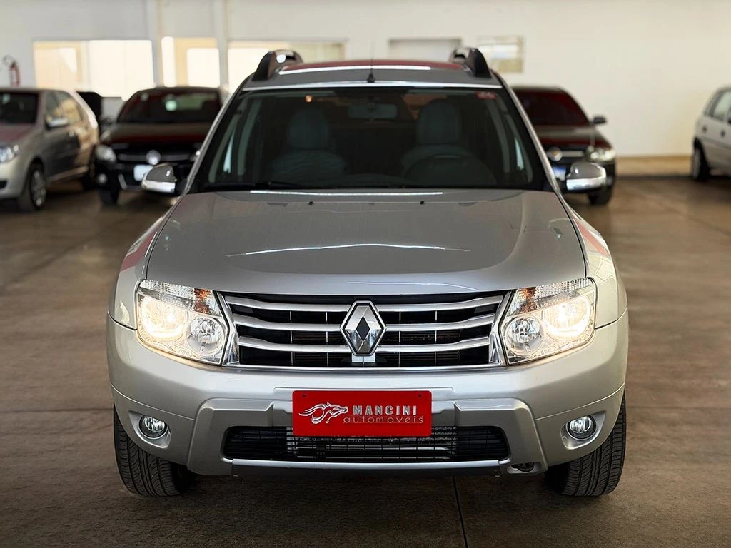 RENAULT DUSTER