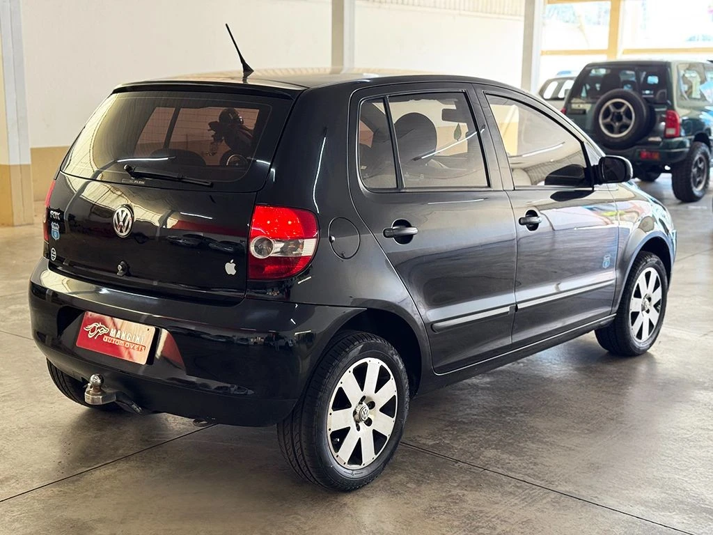 VOLKSWAGEN FOX