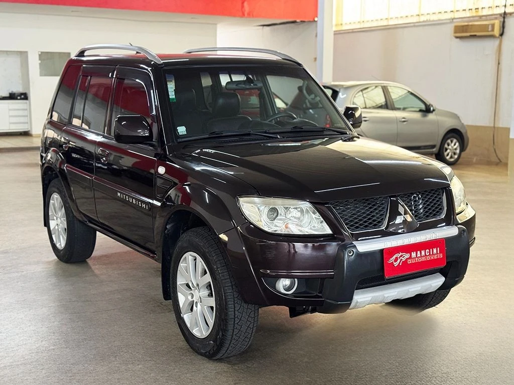 MITSUBISHI PAJERO TR4