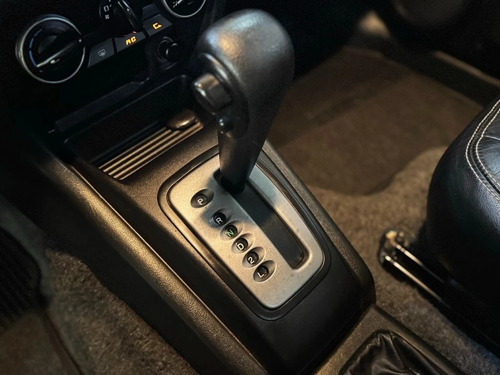 MITSUBISHI PAJERO TR4