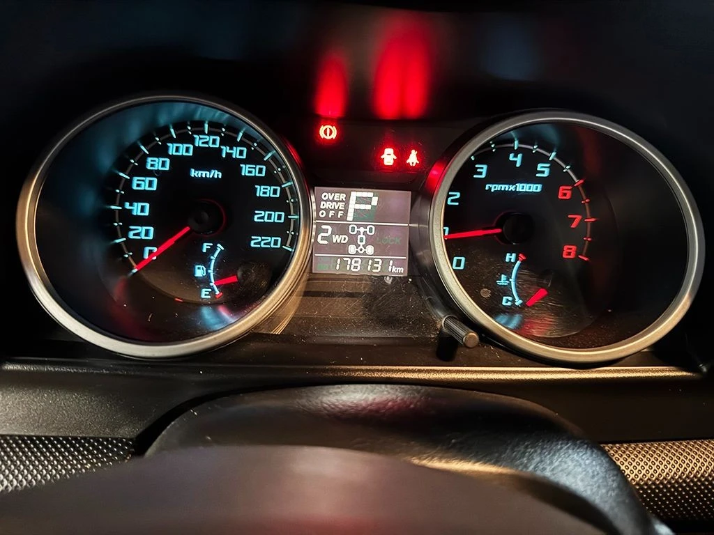 MITSUBISHI PAJERO TR4