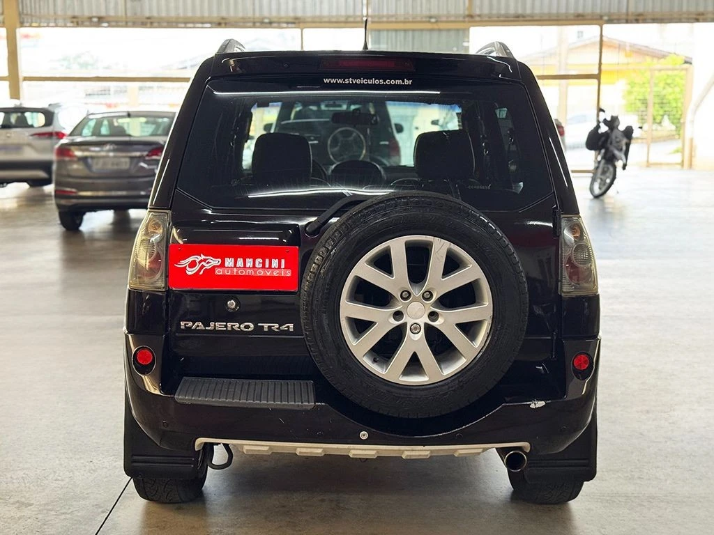 MITSUBISHI PAJERO TR4