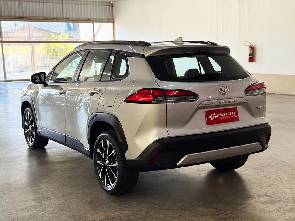 TOYOTA COROLLA CROSS