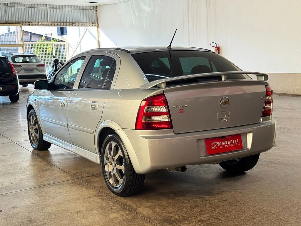 CHEVROLET ASTRA