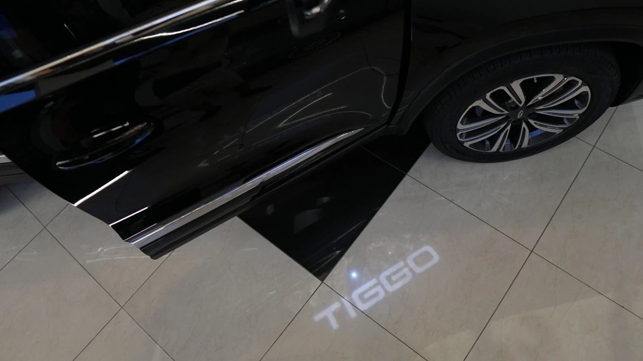 CHERY TIGGO 8