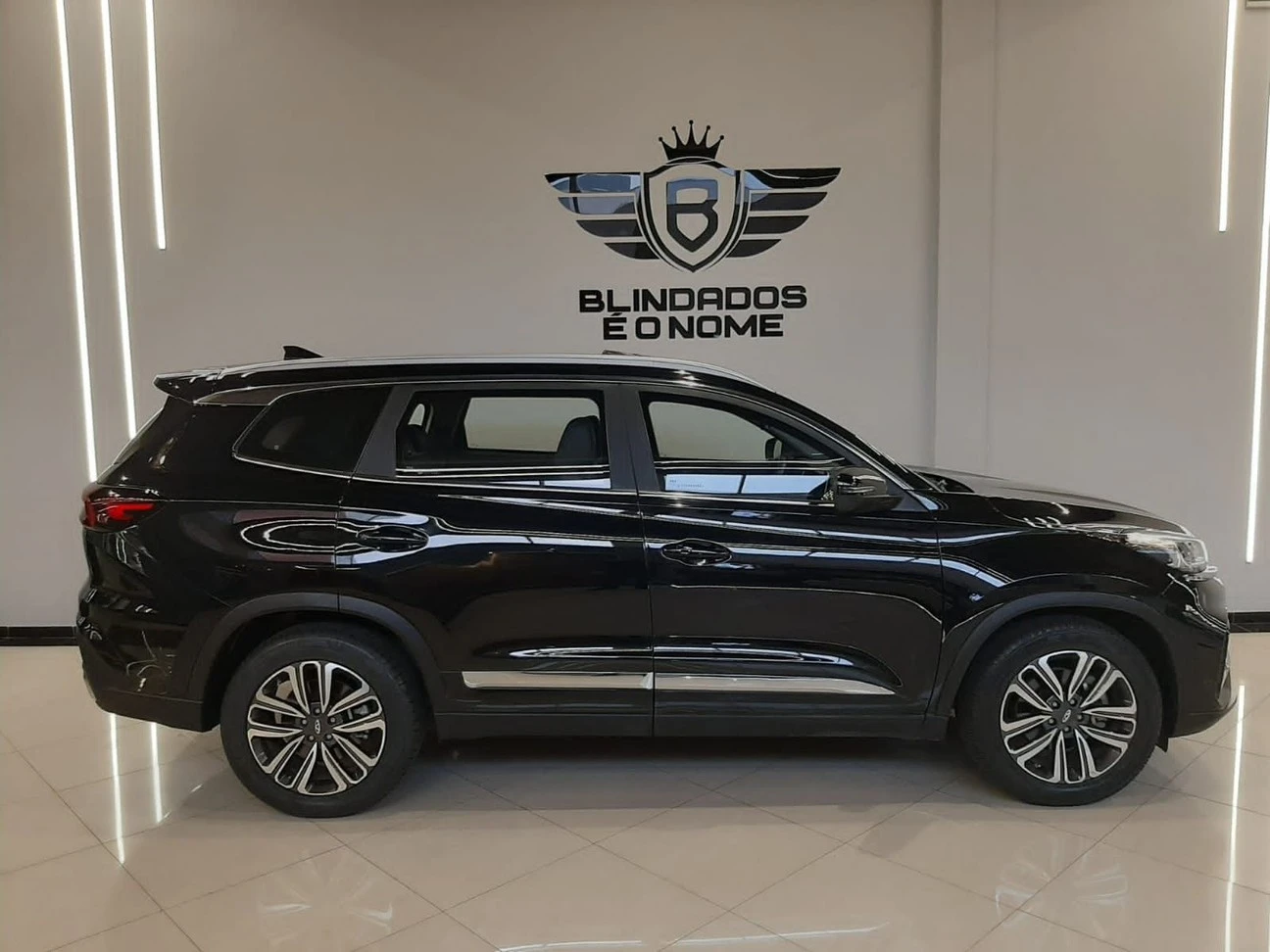 CHERY TIGGO 8