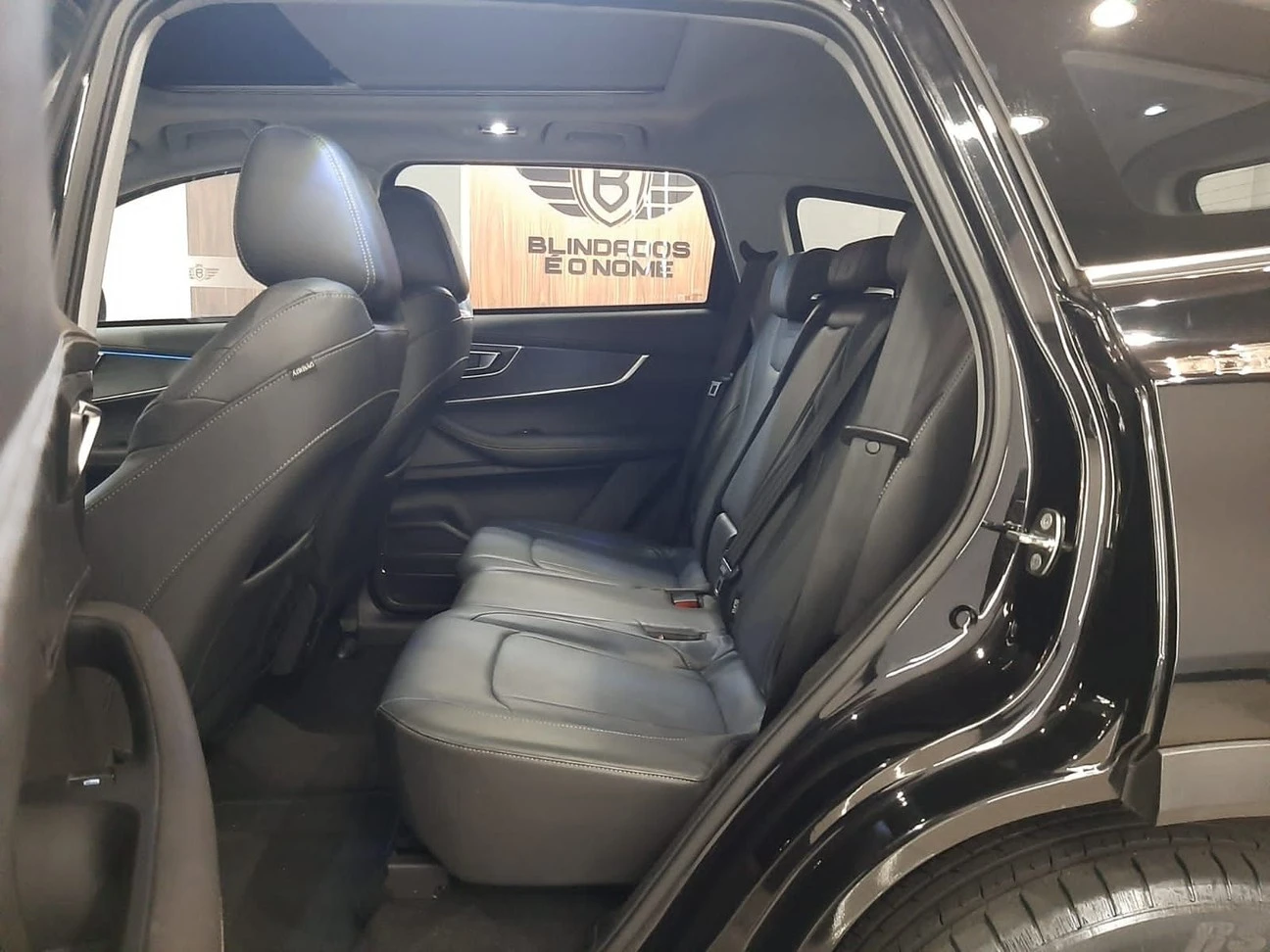 CHERY TIGGO 8