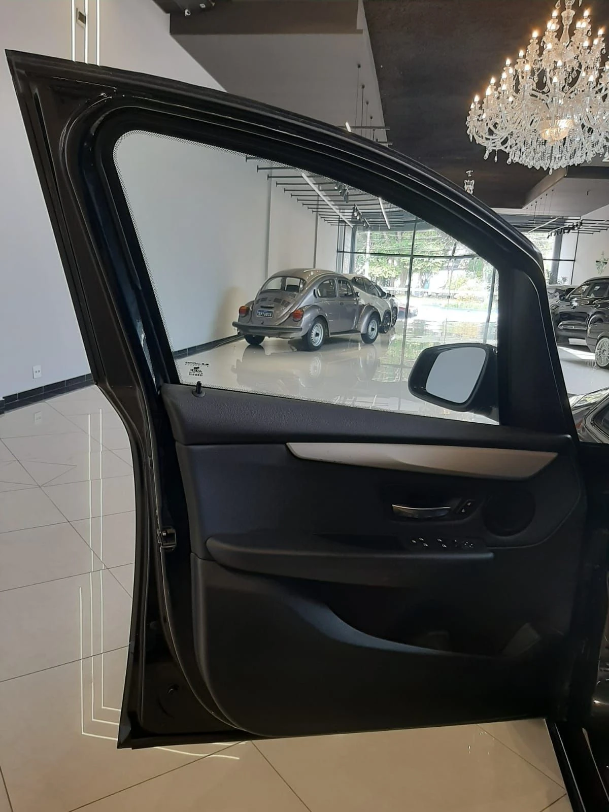 BMW 220I