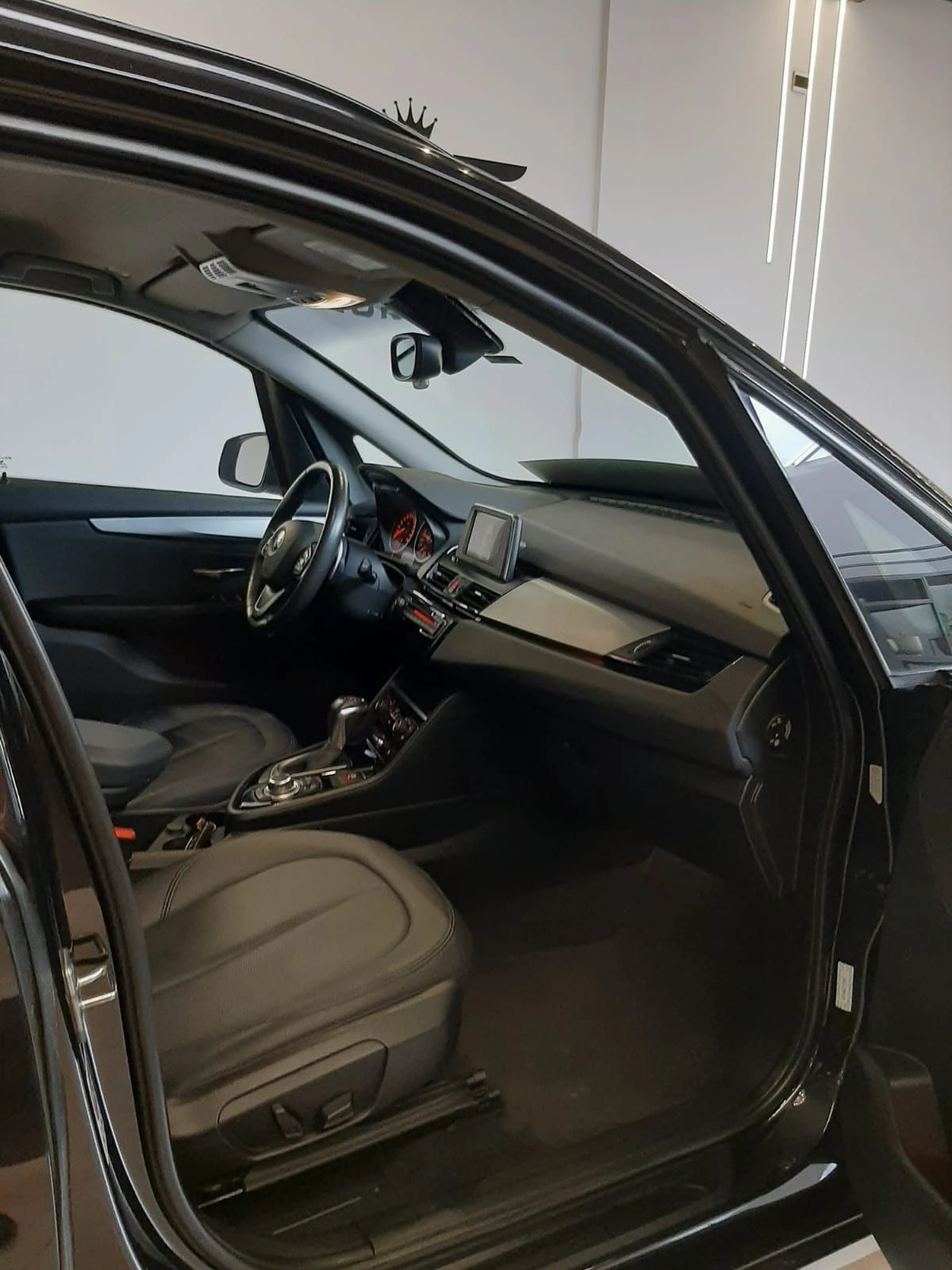 BMW 220I