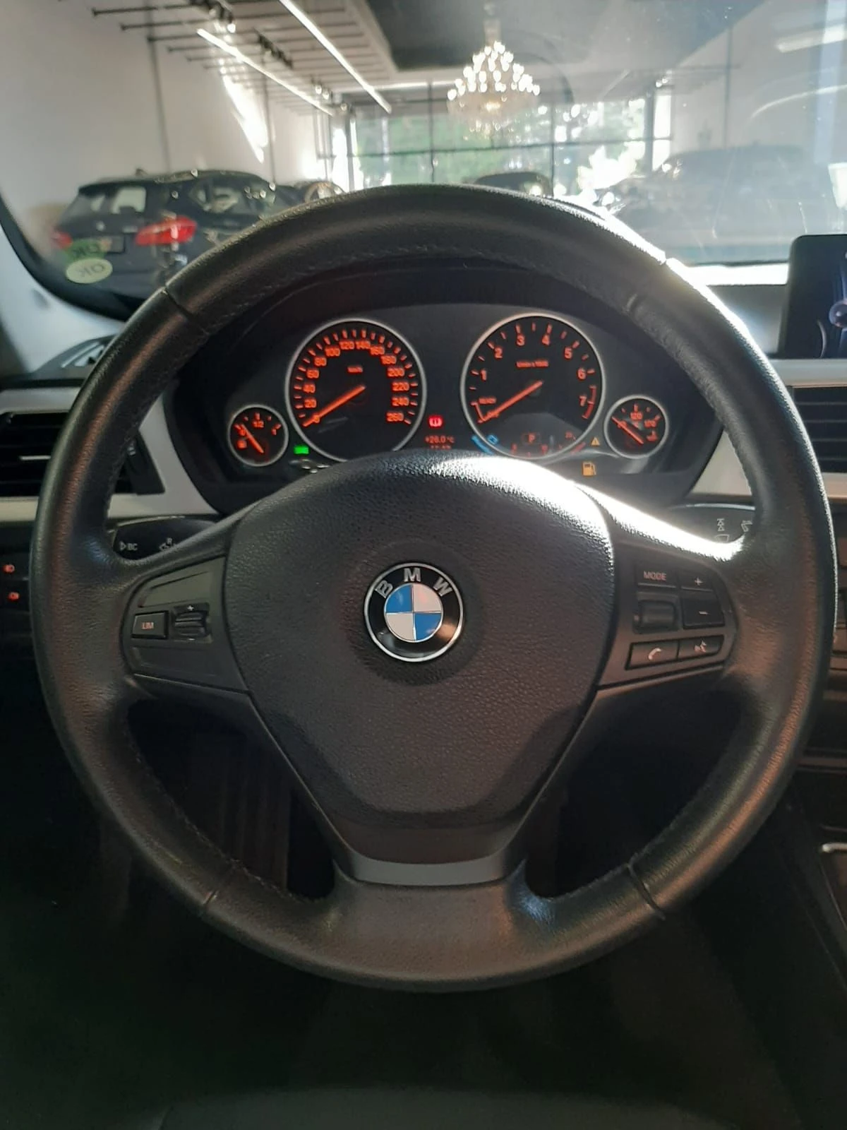 BMW 320I