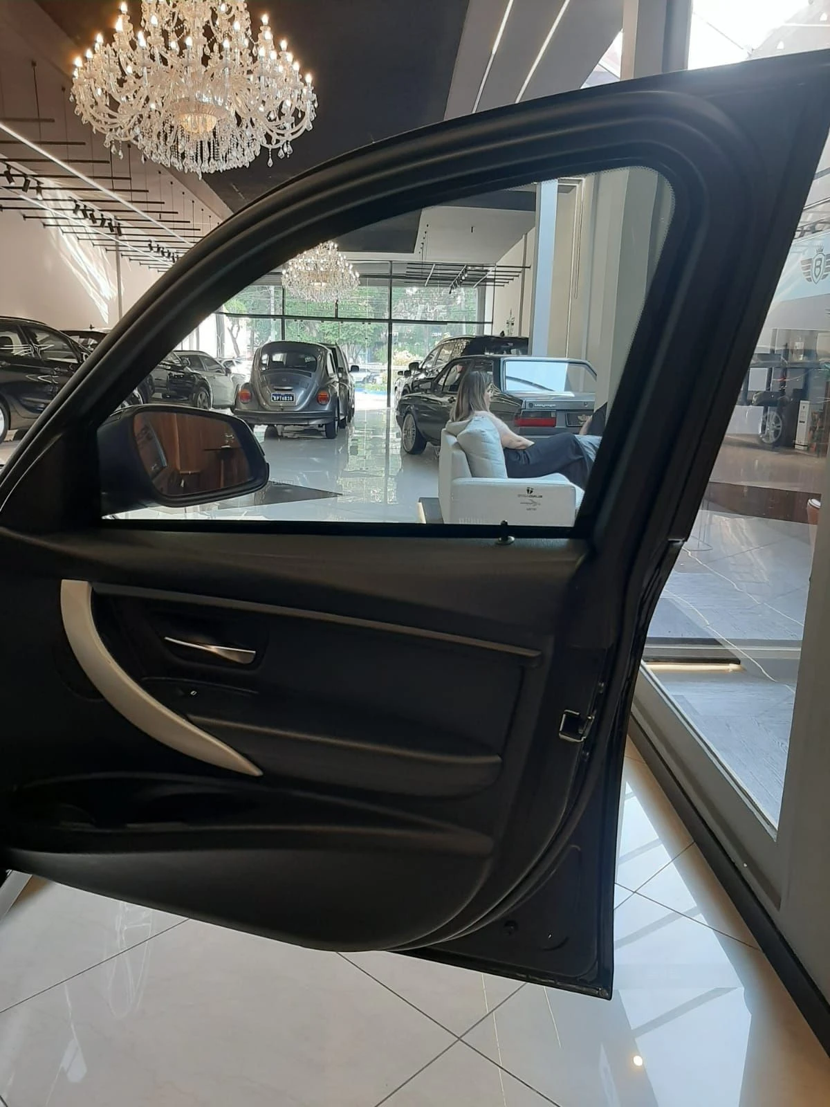 BMW 320I