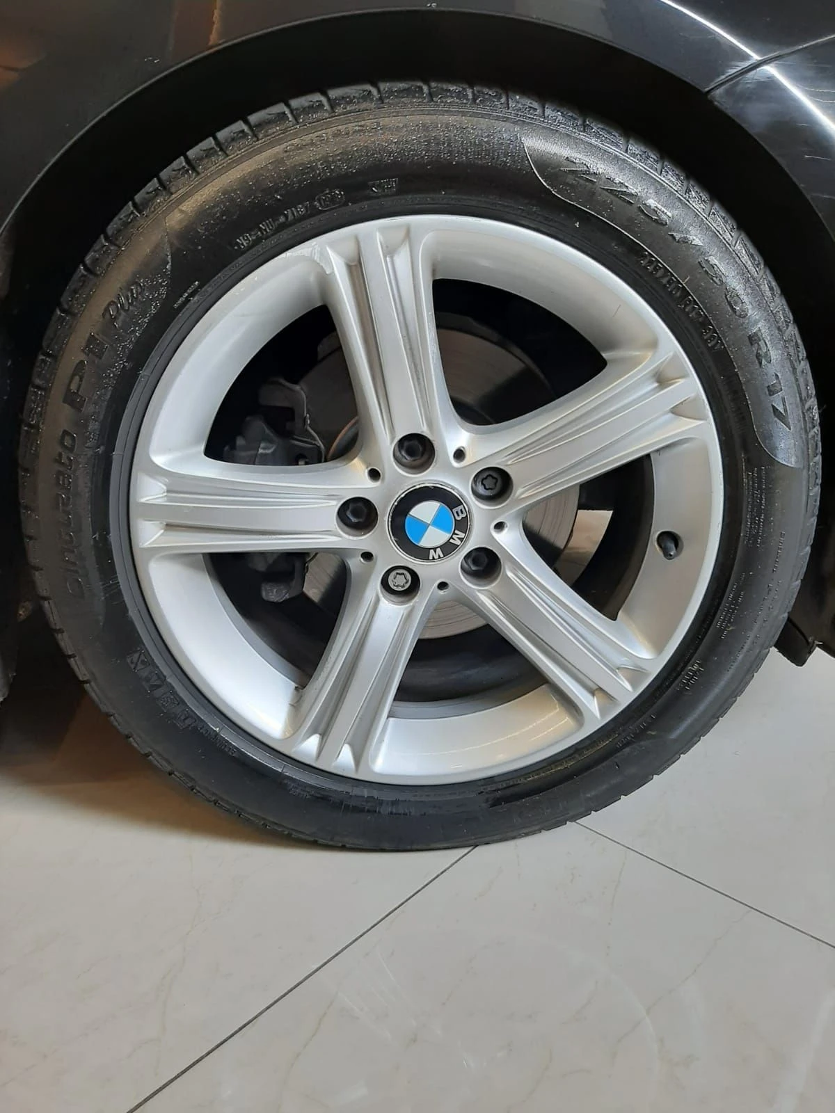 BMW 320I