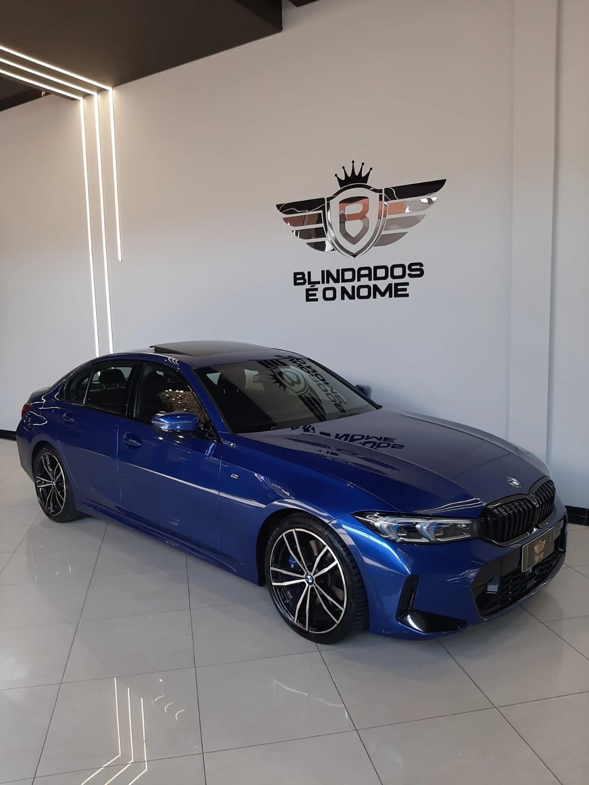 BMW 320I