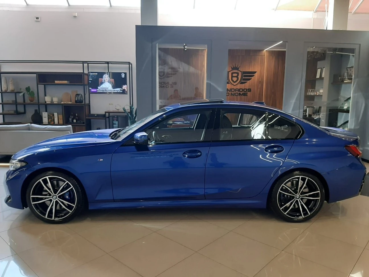 BMW 320I