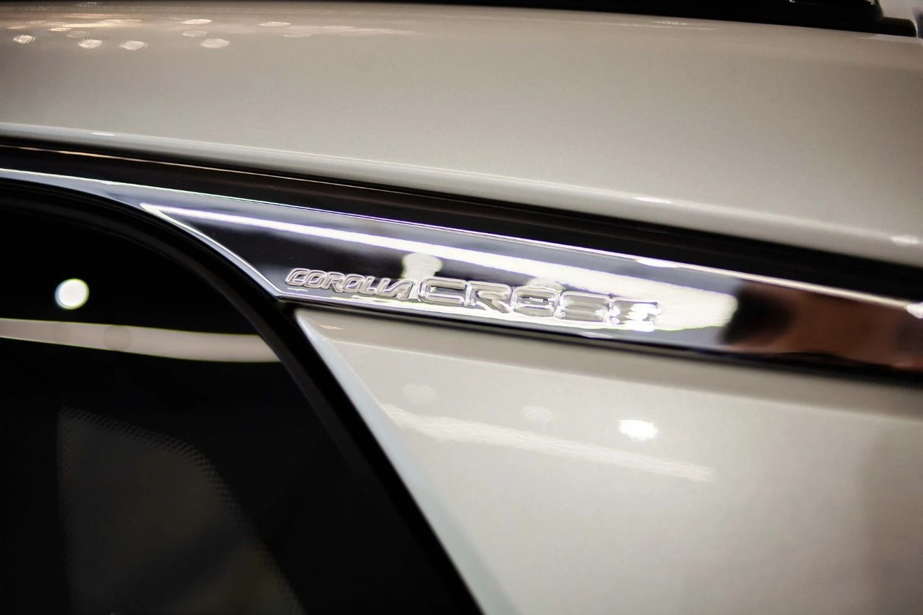 TOYOTA COROLLA CROSS