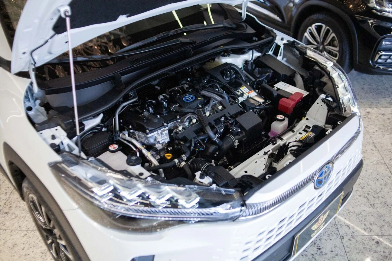 TOYOTA COROLLA CROSS