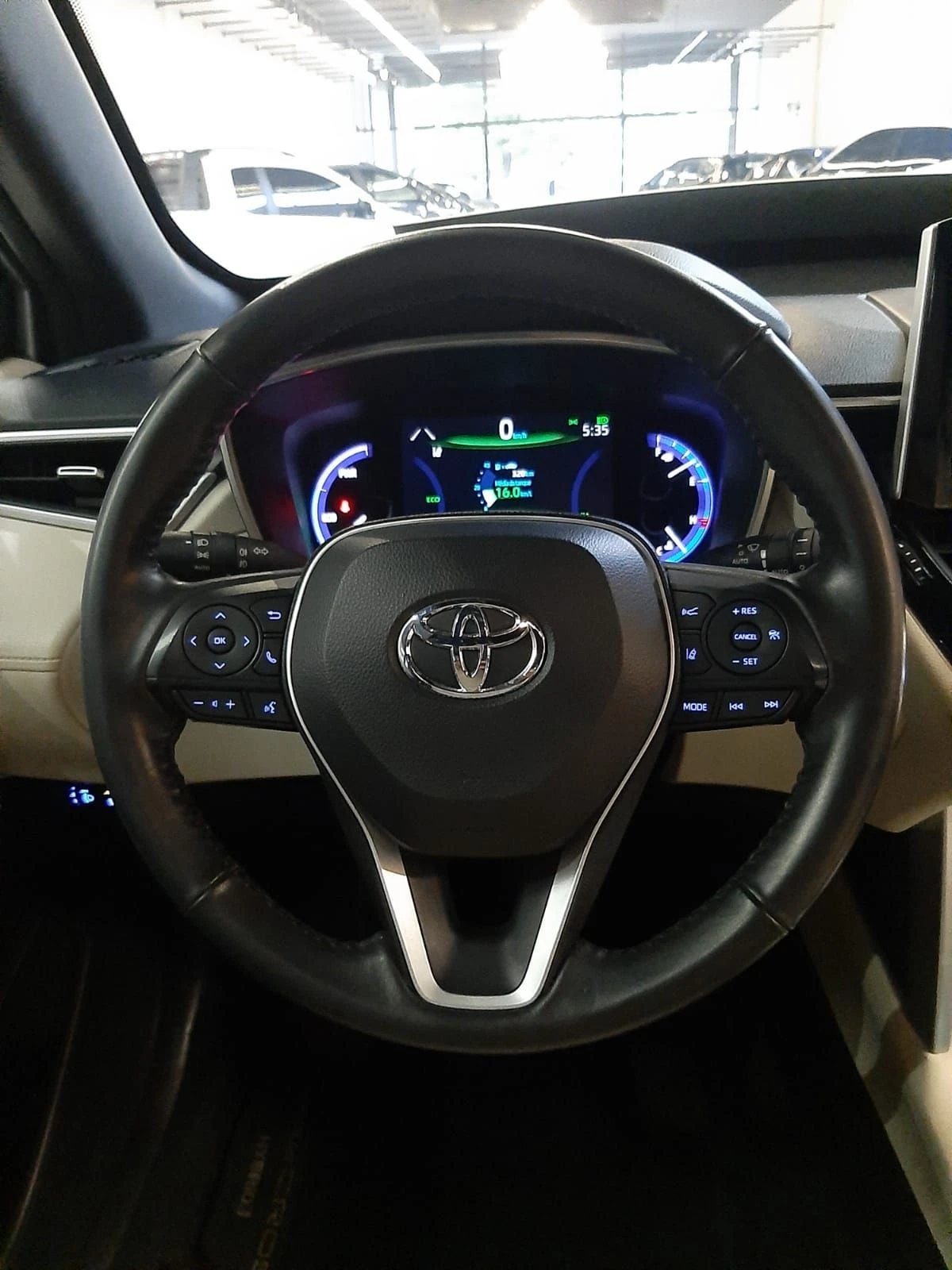 TOYOTA COROLLA CROSS