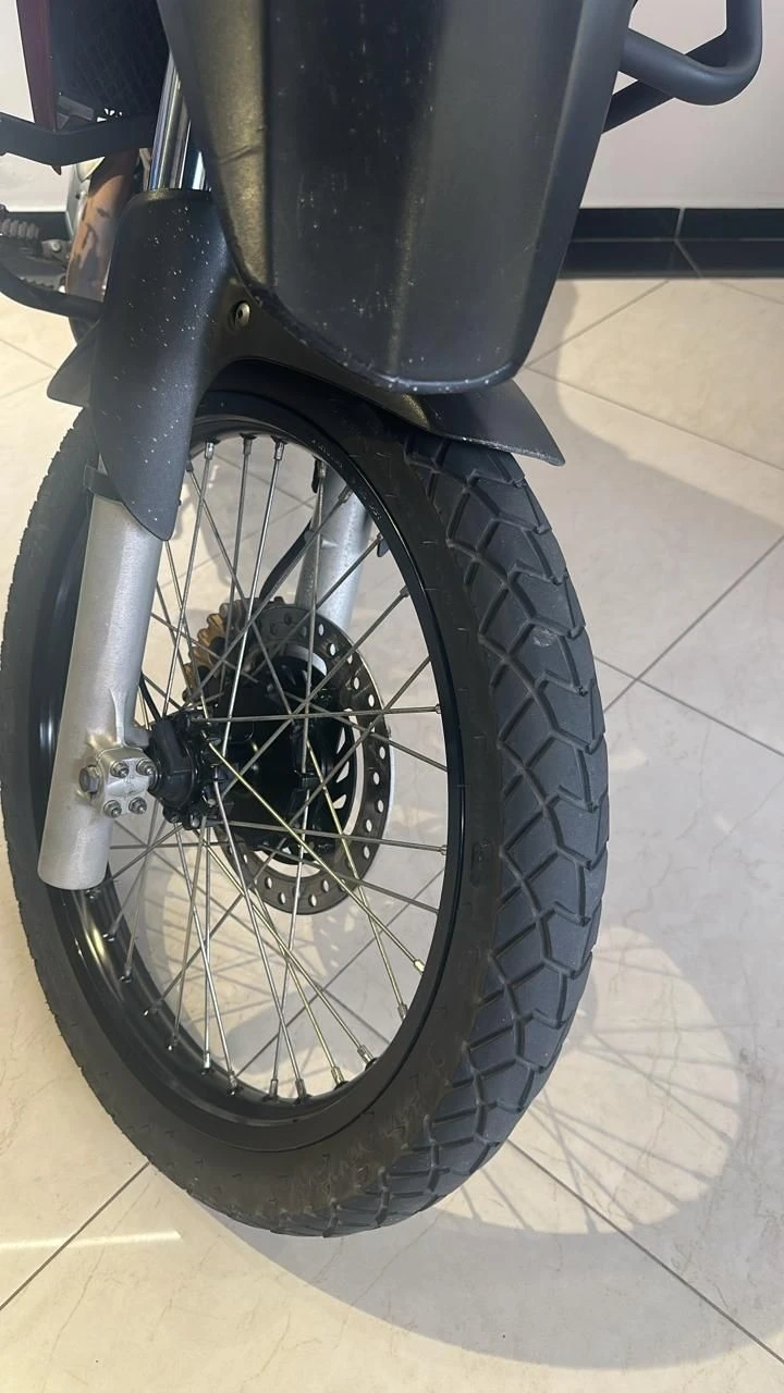 HONDA XRE 300 SAHARA