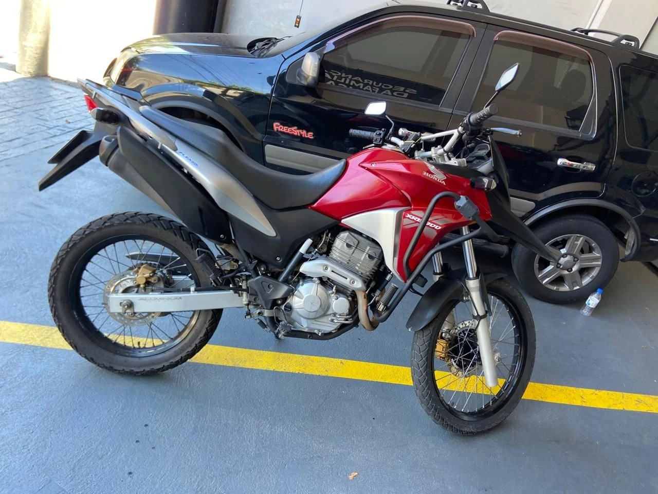 HONDA XRE 300 SAHARA