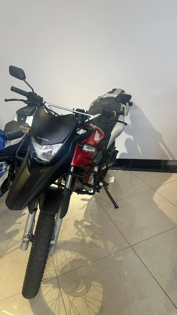 HONDA XRE 300 SAHARA