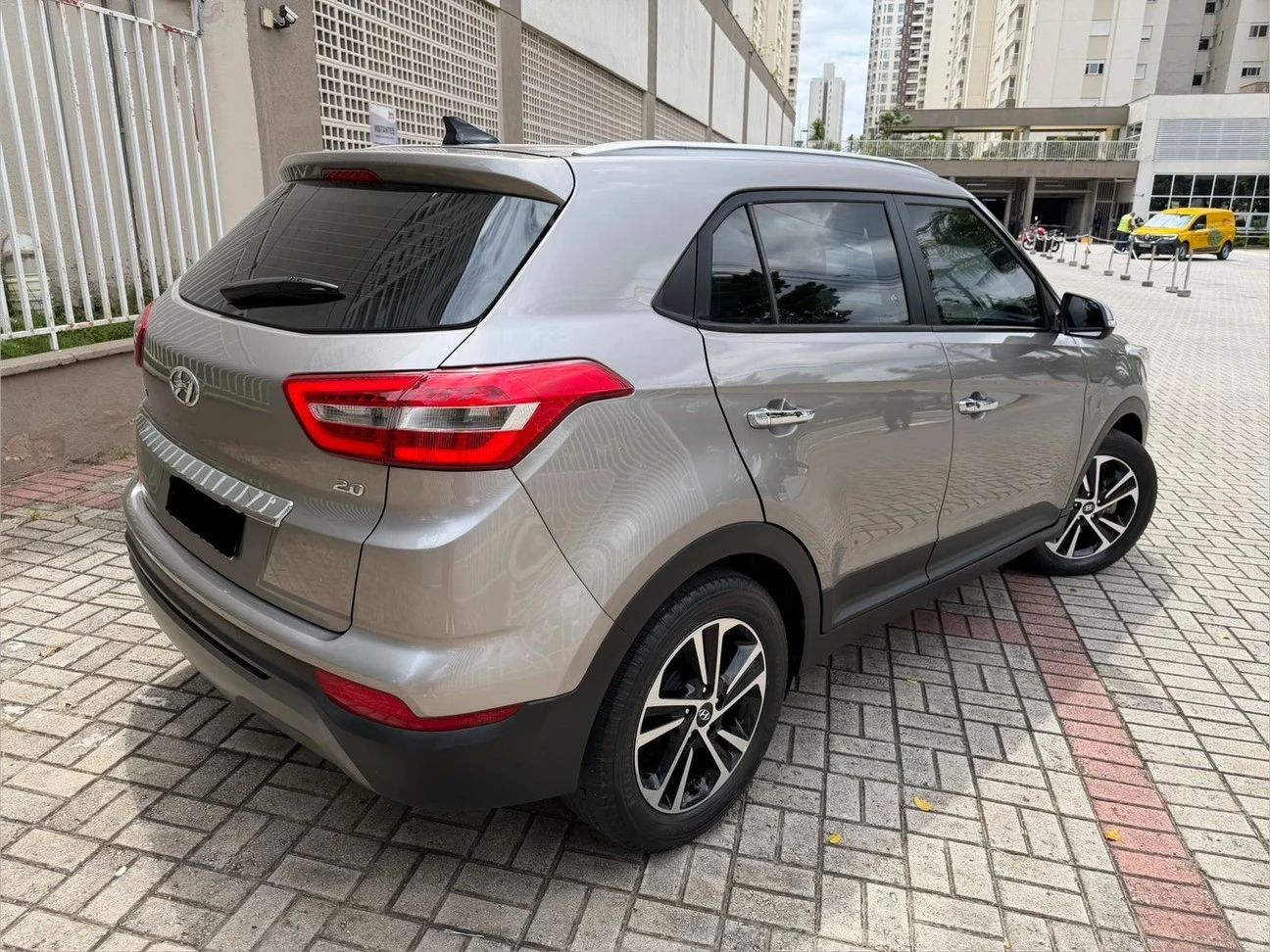 HYUNDAI CRETA