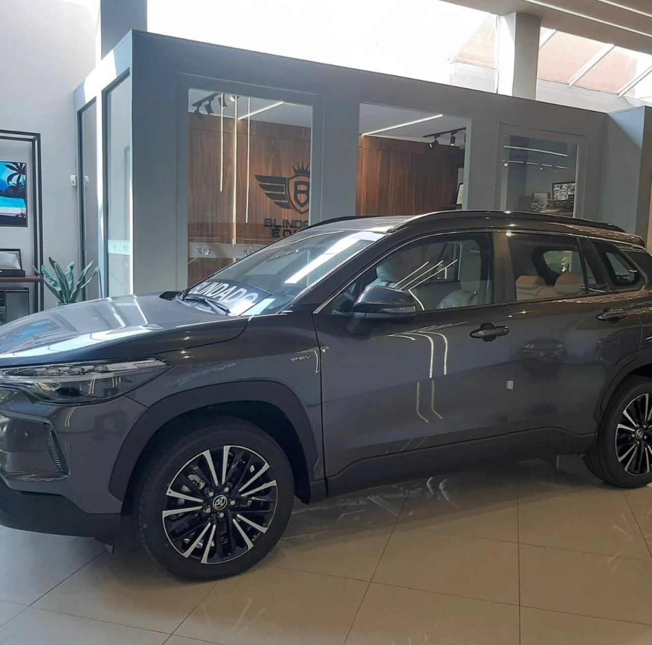 TOYOTA COROLLA CROSS