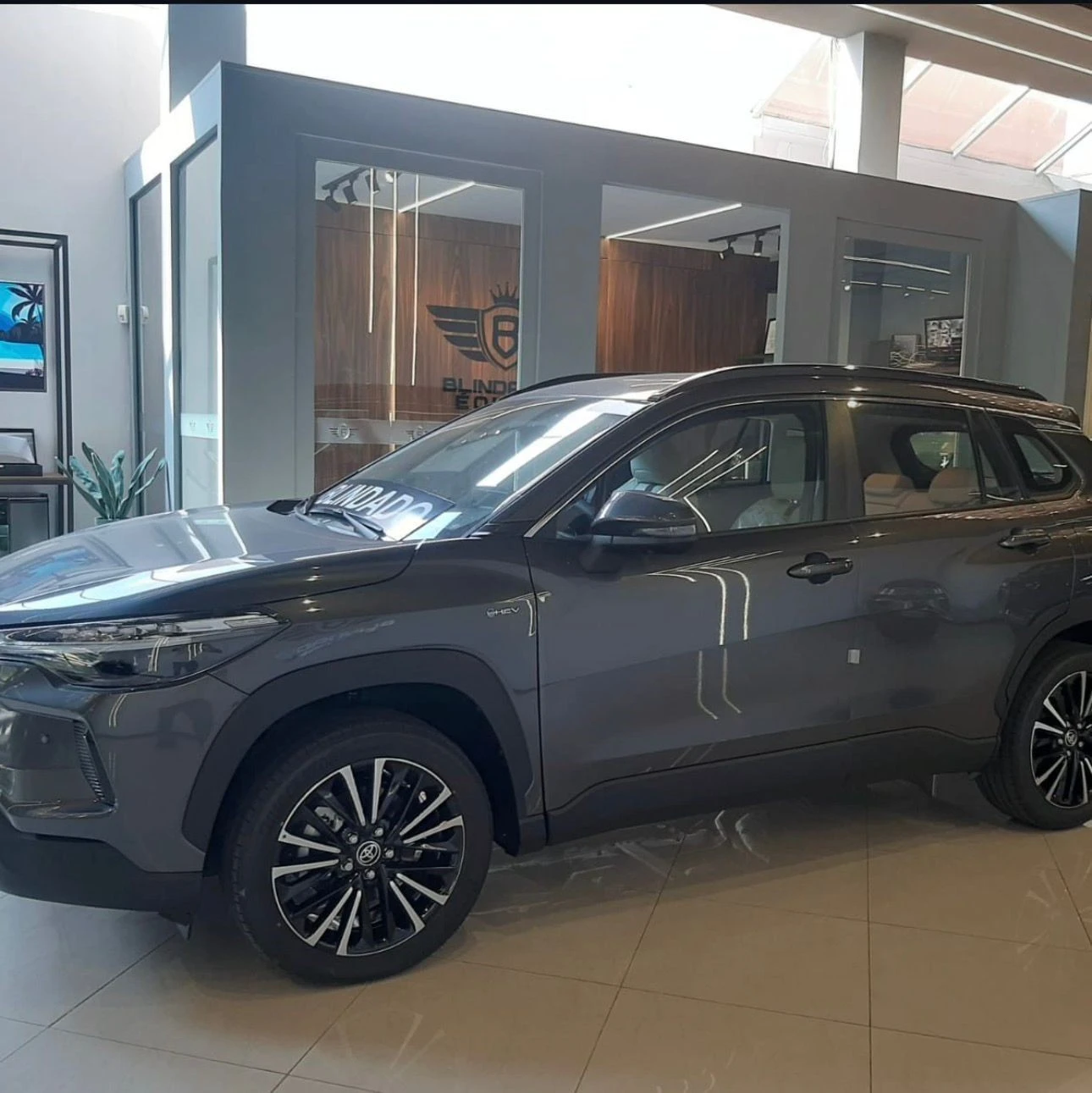 TOYOTA COROLLA CROSS