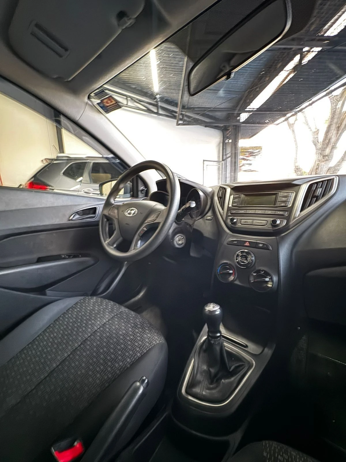 HYUNDAI HB20