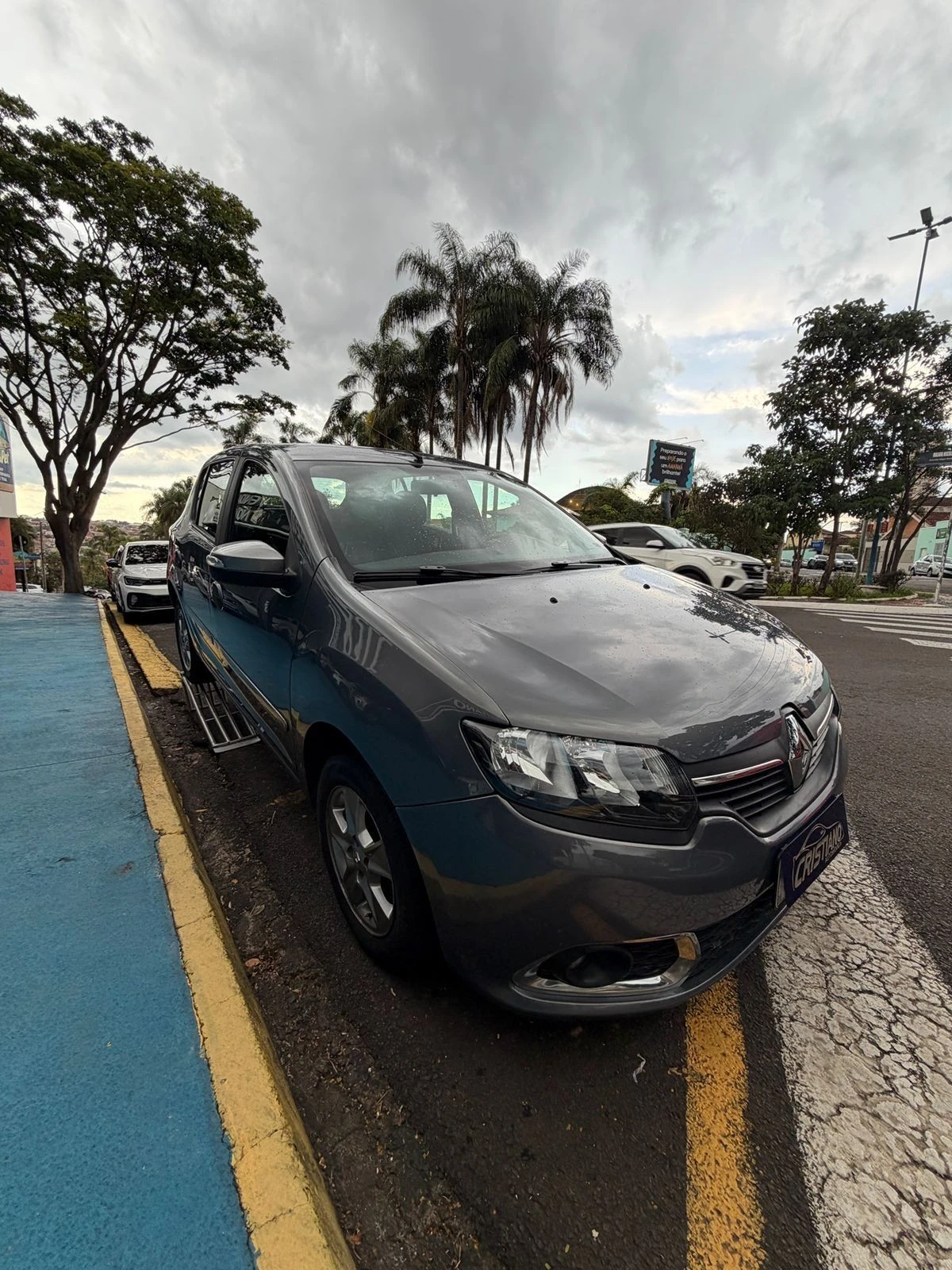 RENAULT SANDERO