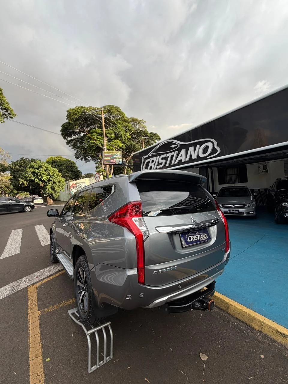 MITSUBISHI PAJERO SPORT